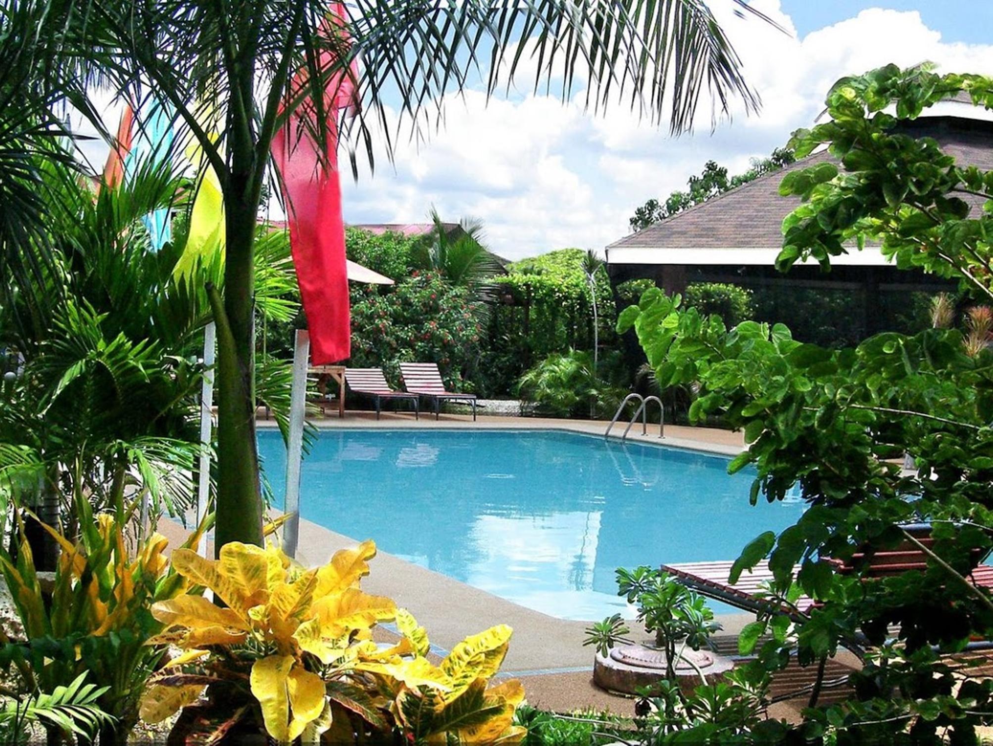 Alta Cebu Village Garden Resort Exterior photo
